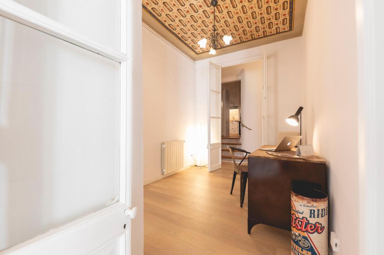 Bravissimo Placa Del Vi, Authentic Historic Apartment Girona Luaran gambar